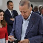 Erdogan bën komentet e para pas mbylljes së kutive të votimit në Turqi