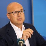 Vuçeviq: “Ushtria e Serbisë është dislokuar në pozicione drejt vijës administrative me Kosovën”