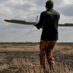 NYT: Dronët e bërë me dorë, të lirë dhe vdekjeprurës, çelësi për Ukrainën