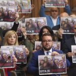 “Çka ka për të qeshur Ana Brnabiq”, opozita proteston kundër kryeministres serbe pas mesazhit të saj në Twitter