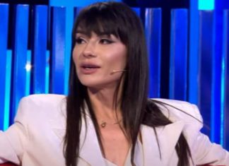 Zhaklina “shokon” me deklaratën, thotë se pasurinë do t’ia lë maces së saj