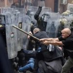 Serbët e përfshirë në dhunën ndaj KFOR-it në veri, si alibi përdorin dokumente false (DOKUMENT)