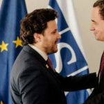 Tensionet në Veri, Abazoviç fton Vuçiçin dhe Kurtin në Mal të Zi, ja çfarë pritet