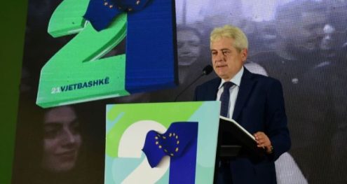Info Shqip: “Problemet s’i zgjedh kojshia, por shtëpia”,Ahmeti porosi “Grupit të Zjarrit”