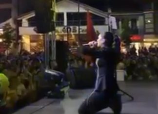 “Çou Adem”, Albina Kelmendi e këndon live këngën e famshme para mijëra qytetarëve