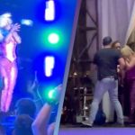 Bëri shqiponjën me duar, Bebe Rexha goditet me celular në fytyrë gjatë performancës