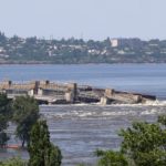 Diga në Ukrainë: Kur sulmet ndaj infrastrukturës civile përbëjnë krime lufte?