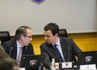 Hoti, Kurtit: Tre policë t’i kidnapuan, ti ligjëron e ankohesh në Forumin e Prespës