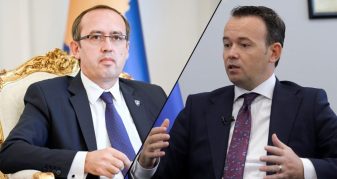 Info Shqip: Hoti, Pecit: Hera e fundit që po polemizoj me një analfabet