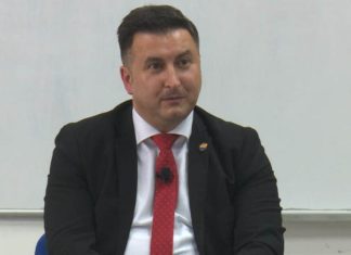 Zejneli tregon vështirësitë në UT: Internet ka por nuk ka Wi-Fi, biblotekë ka por na duhet më e madhe