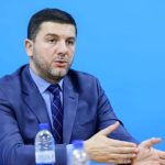 Krasniqi i bindur: Kurti s’i ka numrat për qeverinë, i ka edhe 11 ditë për ta provuar
