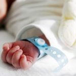 Ngjarje e rëndë në Shkup, babai e gjen pa shenja jete fëmijën e tij në banesë