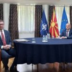 Kovaçevski thirrje deputetëve të mbështesin ndryshimet kushtetuese, Mickoski këmbëngul për zgjedhje të parakohshme