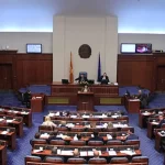 Partitë a do të heqin bërrylat për profesionistët dhe shoqërinë civile në listat për deputetë