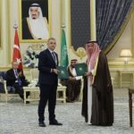 Arabia Saudite blen dronë Bayraktar: Kontrata më e madhe në histori të Turqisë