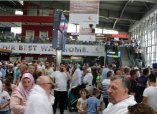 Haxhilerët e vitit 2023 po kthehen, qytetari: Kam harxhuar 25.000 euro bashkë me bashkëshorten