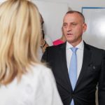 Masat e ministrit Mexhiti me rezultate të menjëhershme, në një ditë mbi 500 pacientë me sëmundje kronike iu përshkruan terapi nga mjekët amë