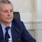 Dorëheqja e policëve serbë, reagon edhe ambasadori Rohde: Një vend multietnik kërkon polici multietnike