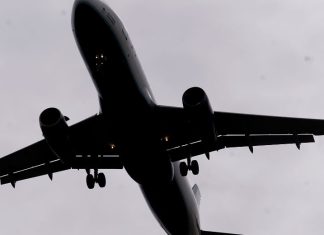 BE lejon tre avionë rusë të hyjnë në hapësirën e saj ajrore për shkak të stuhisë