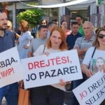 “Pa drejtësi, s’ka qetësi”, protesta para gjykatës në Tetovë për spitalin modular