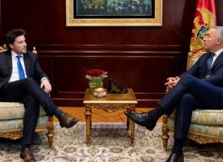 Gjukanoviq për Abazoviqin: Të vetmen gjë që e vlerësoj tek ai është se është shqiptar