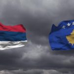 Këshilltarja e kryeministrit Kurti thotë se u ndalua në kufi nga policia serbe