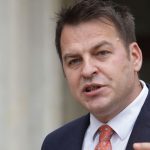 BE-ja e kritikoi Kosovën se ‘s’kishte sjellje evropiane’, deputeti Muja liston sjelljet e BE-së ndaj Serbisë