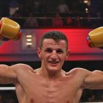 Robin Haxhi Krasniqit i vdes babai: “Më Copëtove në shpirt o Babë!”