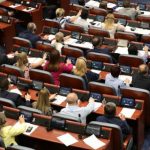 Lista e deputetëve që përkrahën ndryshimet në Kodin Penal