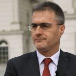 Kodi Penal, Aziri: E përgëzoj Llogën që nuk dha dorëheqje, gjithë ASH-ja i qëndron pas!