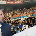 Mesazhet nacionaliste në stadiumin rumun, reagon ministri Çeku: Kjo është një thirrje për gjenocid