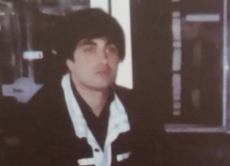 E njohët? Gazetari shqiptar, prej 25 vitesh drejtues i të njëjtit emision