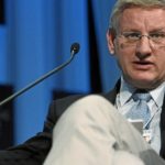 Ish-kryeministri suedez: Çështja e veriut është dashur të zgjidhet shumë kohë më parë
