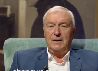 Kompozitori i këngës “Xhamadani vija-vija” zbulon si u krijua hiti i njohur: Ishte intuita e Shkurte Fejzës