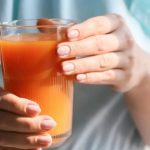 Info Shqip: Pija “magjike” që ka bërë bujë në rrjet! Gratë dëshmojnë se duken më të reja pas konsumit të saj