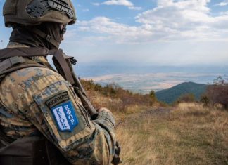 “Kosova e qetë nën mbrojtjen e NATO-s”, rekrutimi ushtarak në Serbi shihet si manovër politike