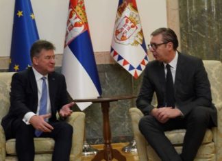 Lajçak në Beograd, diskuton me Vuçiqin hapat e mëtejshëm për zbatimin e Marrëveshjes për normalizim