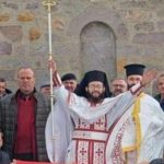 Serbët kapen me At Nikolla Xhufkën: Ngre flamurin në kishat me pronësi serbe