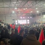 Vetëvendosje zyrtarisht në përkrahje të opozitës shqiptare, merr pjesë në nënshkrimin e deklaratës së koalicionit