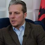 Vuçiç shkarkon kryetarin e Komunës së Preshevës, Shqiprim Arifi