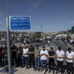 Xhamia Aksa pothuajse e zbrazët gjatë xhumasë për shkak të kufizimeve të policisë izraelite
