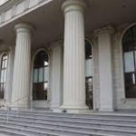 Administrata organeve gjyqësore protestë para Qeverisë. Janë në grevë që nga 27 shtatori, kërkesat ende nuk janë plotësuar