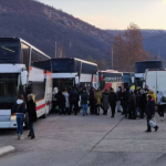 Alarmante, rreth 400 autobusë përplot me udhëtarë po nisen çdo ditë nga Prishtina për në Evropë