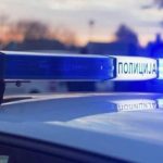 Hajduti ikë nga policia dhe fshihet në një shkollë fillore në Shkup, evakuohen nxënësit
