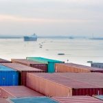 Tensionet në Detin e Kuq kërcënojnë gjithë botën, Evropa rrezikon të humbë miliarda euro