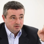 Zyrtari serb që kërkon të riluftojë në Kosovë
