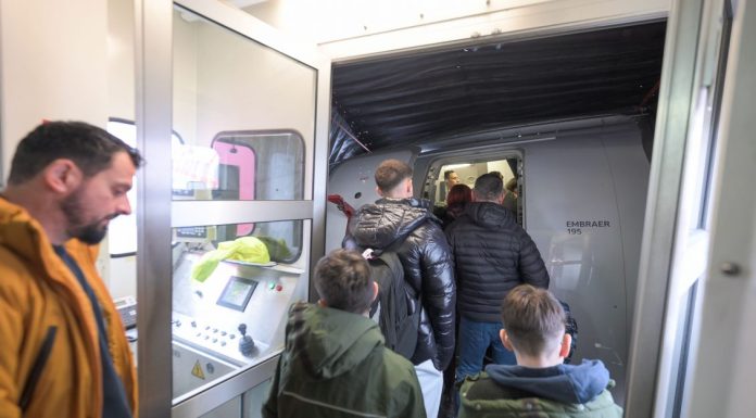 aeroport-adem-jashari