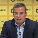 Avokati serb sfidon hapur Vuçiqin: Të enjten do të shkoj në Kosovë! Do të vë lule te varri i familjes Jashari