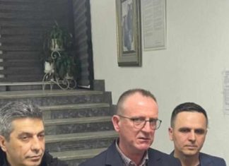 Takohet opozita shqiptare në RMV: Të gatshëm për të bërë ndryshimin