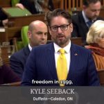 Deputeti në Parlamentin e Kanadasë uron në gjuhën shqipe 16 vjetorin e pavarësisë – tregon lidhjen me Kosovën